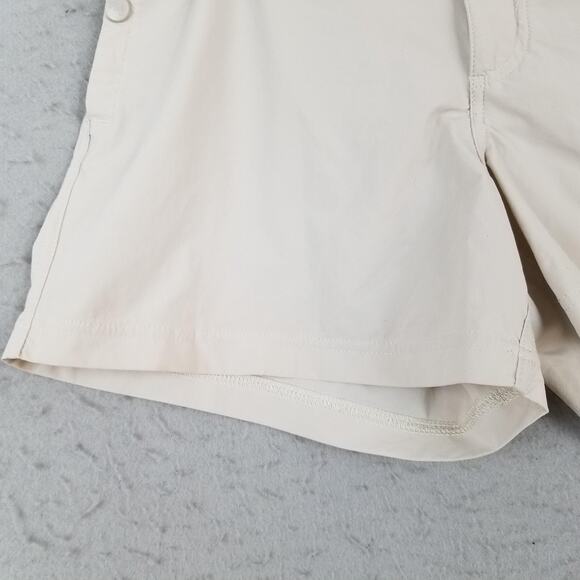 Huk Shorts Womens Small Beige Khaki Nylon Stretch Fishing Outdoor Elastic Waist - Picture 4 of 16